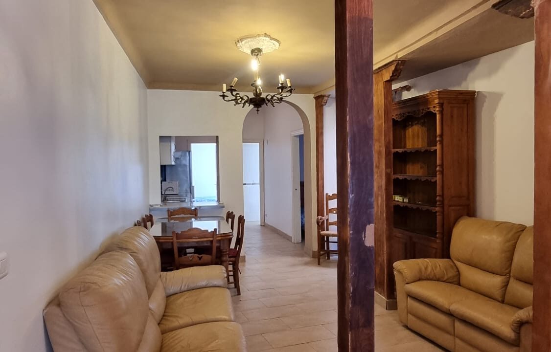 0f8f7ead-d86a-4d09-a0b0-98d82cb8b4e8