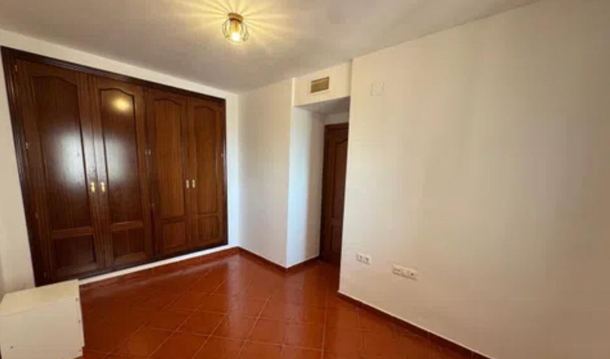 1c85a2f4-bd85-4a24-8f25-f67285c7457d