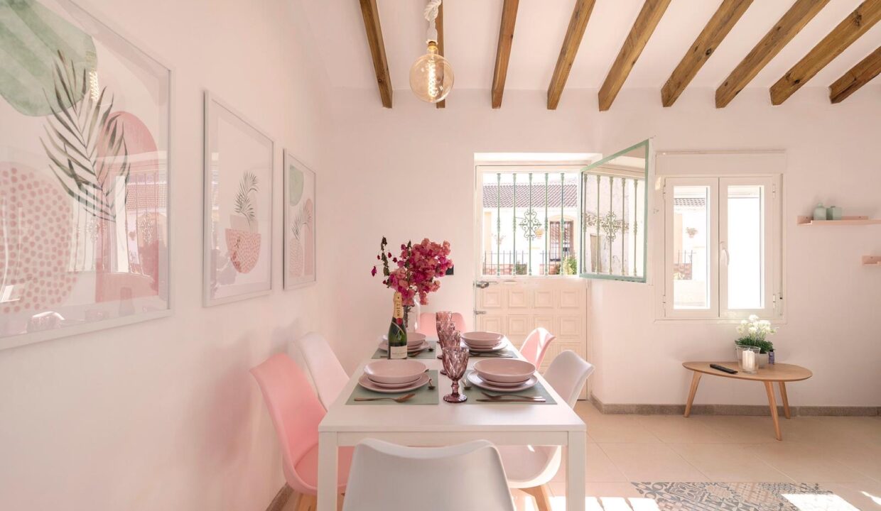 240f386d-5bf6-4cbb-9dbb-d36e544555ca