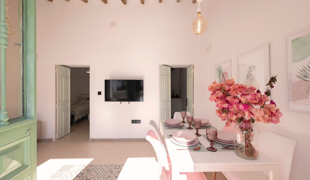 3e8ef12b-feef-45da-b2a3-4be0de370ea4