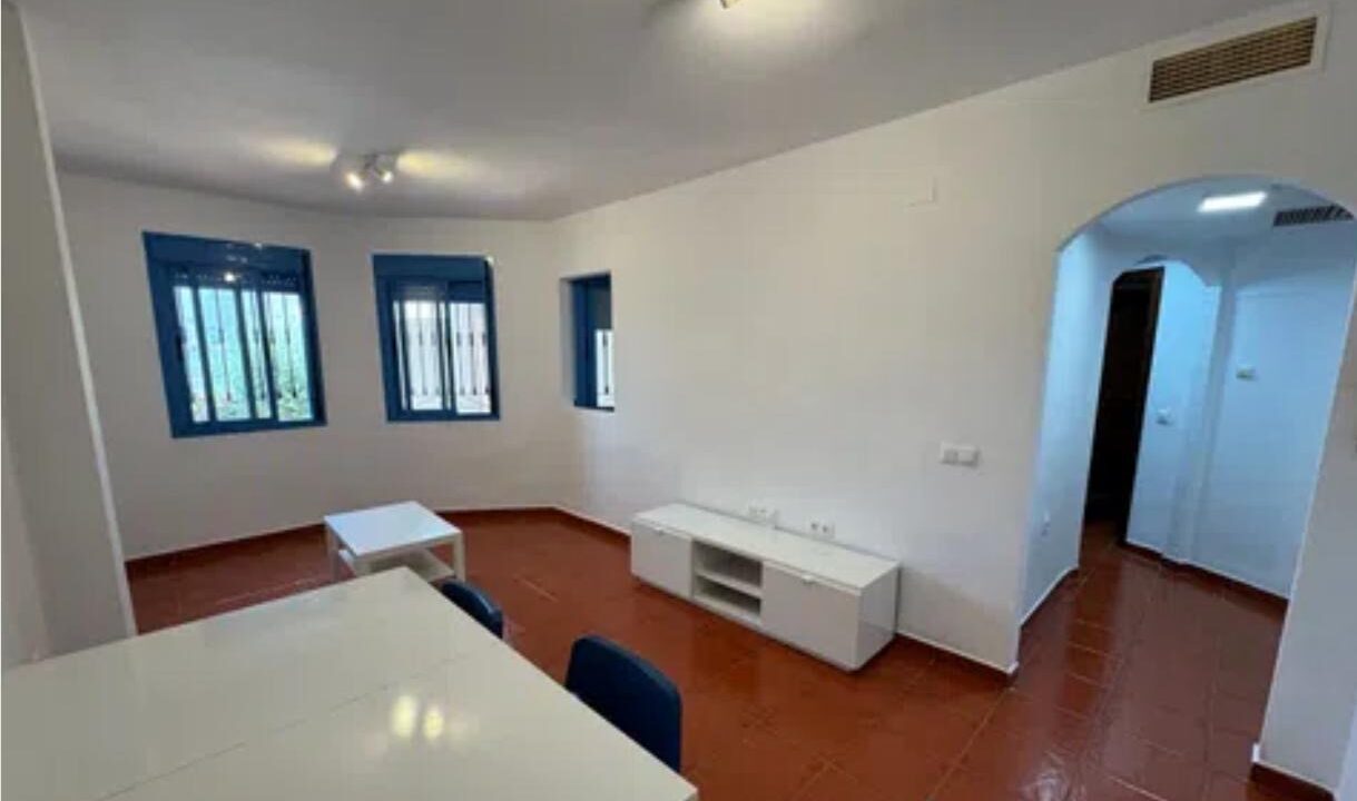 5a3e8ccb-9196-4751-bea5-95181e1fbb2b