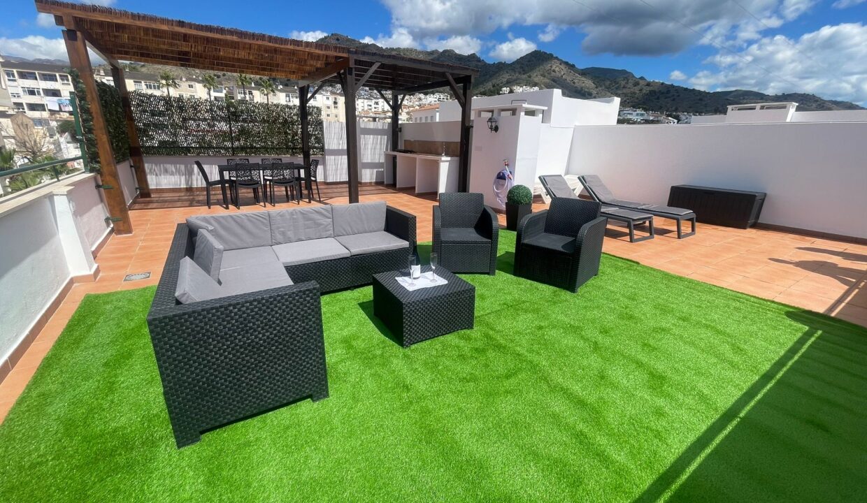 6e53278c-e09f-43fc-b170-0ed7aadedaa9