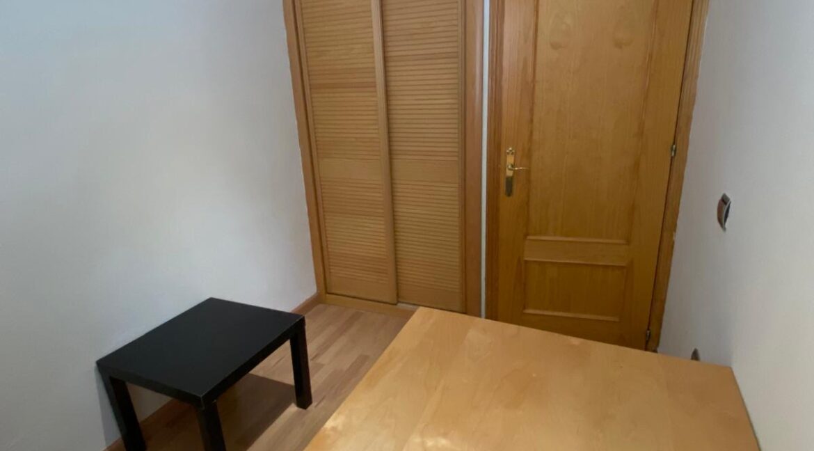 8d358c61-ad2d-4394-afcb-b2f0d9b5939e