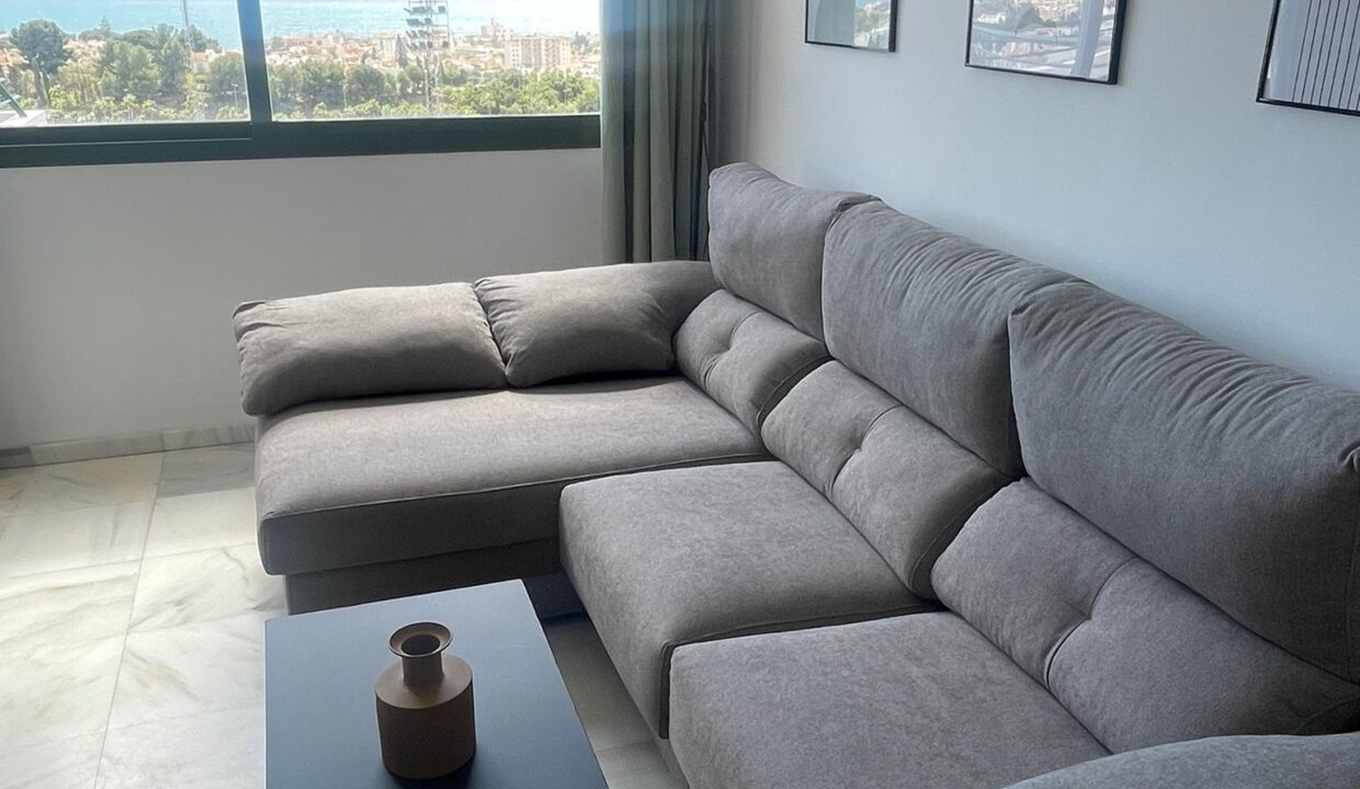 b6cf7c83-27a9-41dc-8271-ca36501a3dcb