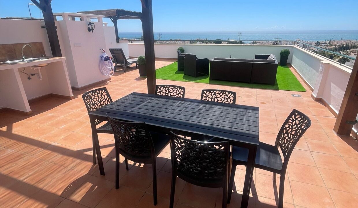 cf451c12-937b-4482-8a81-407f9bc2188f