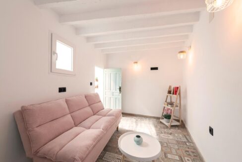 cf64ce66-585b-45aa-a065-bceb08ba7f82