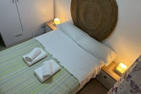 80d7d208-de6e-47f1-b6e6-67fc16990fb7